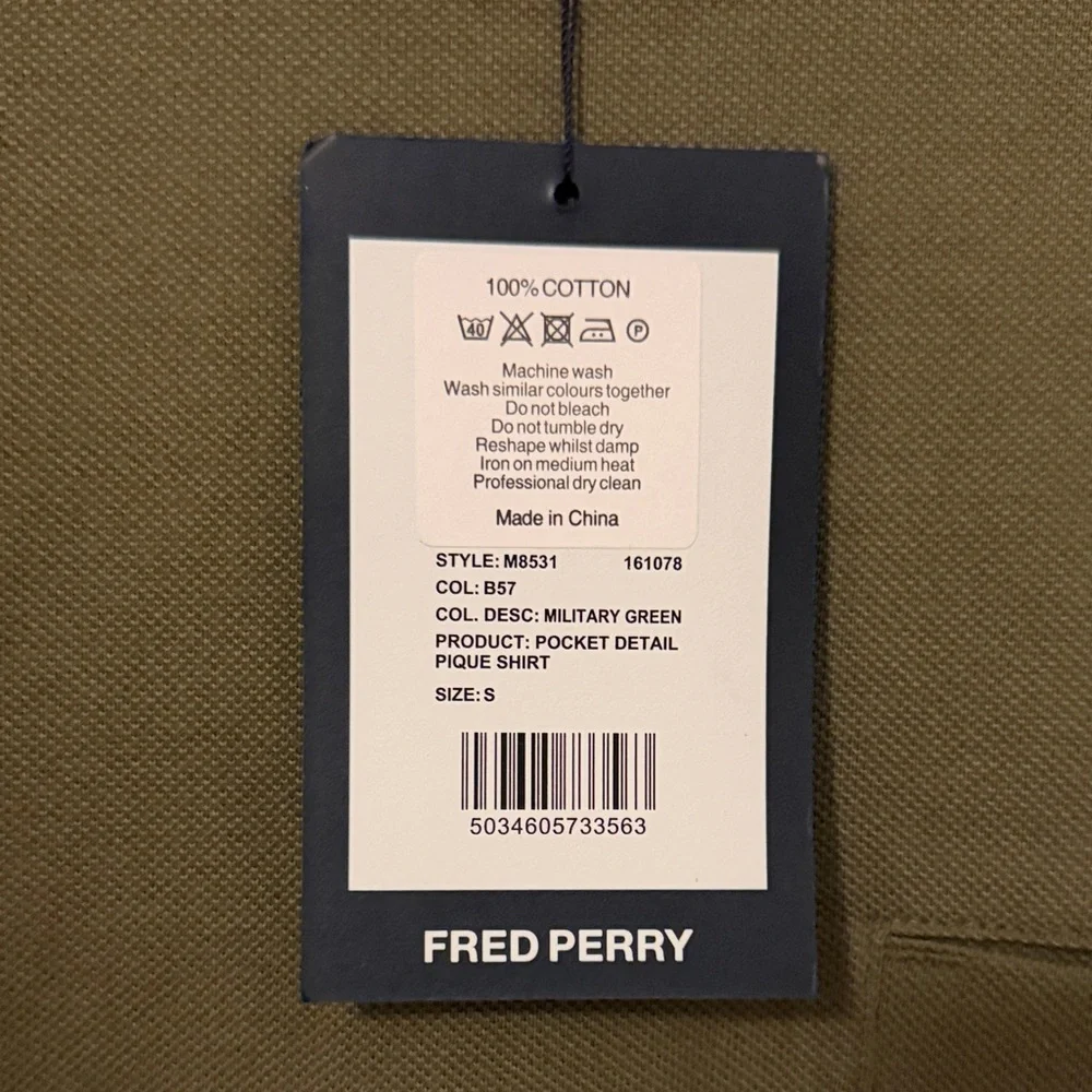 NWT Fred Perry Pocket Detail Piqué T-Shirt - Picture 4 of 4